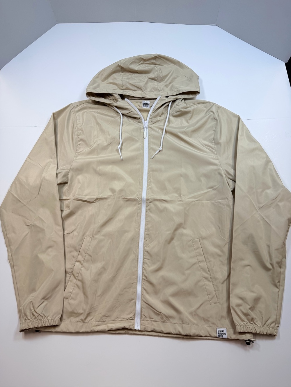 Grand Running Club Hauser Men's brand new windbreaker Khaki size LARGE